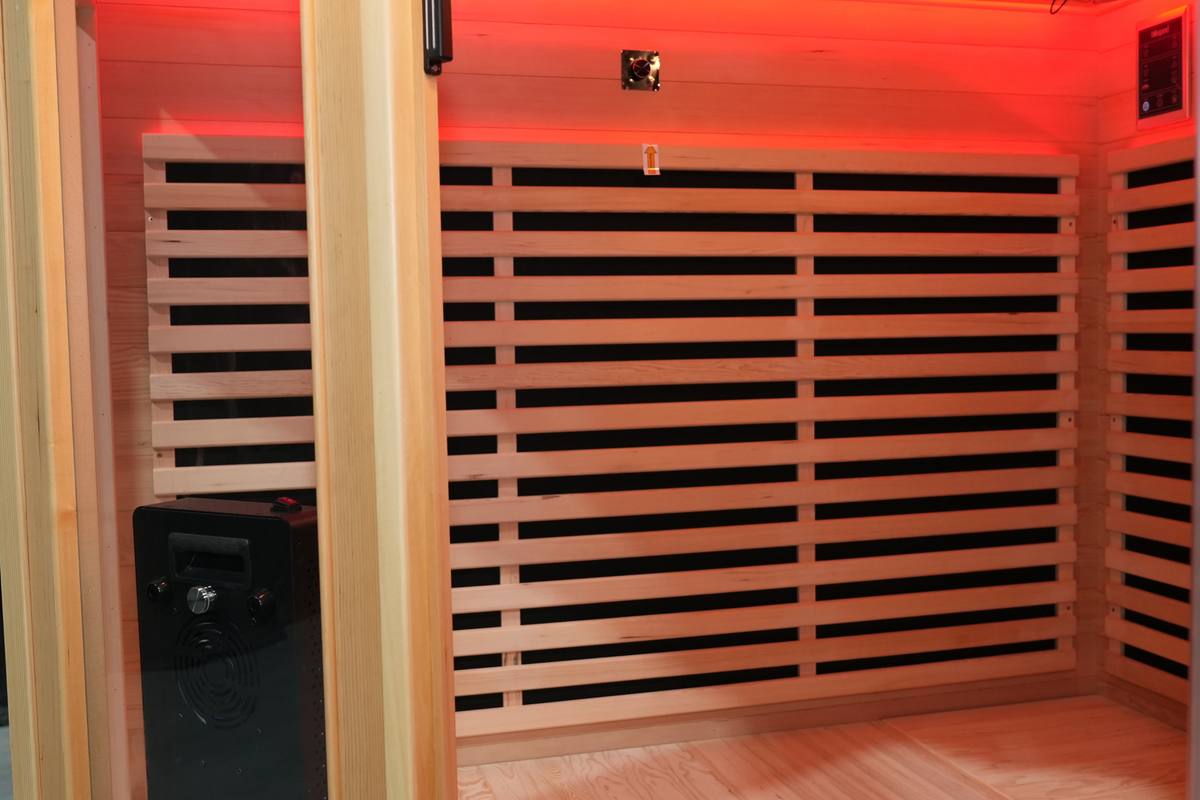 Blisspod Vienna RED 4–5 Person Full-Spectrum Infrared Corner Sauna
